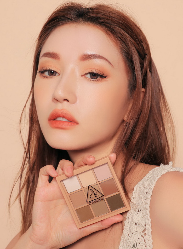 3CE Mood Recipe Multi Palette Eye Shadow 9 Colors #Smoother